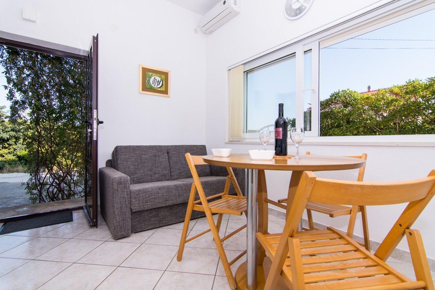 Apartments Ivica - Garden Terrace Slatine Eksteriør billede